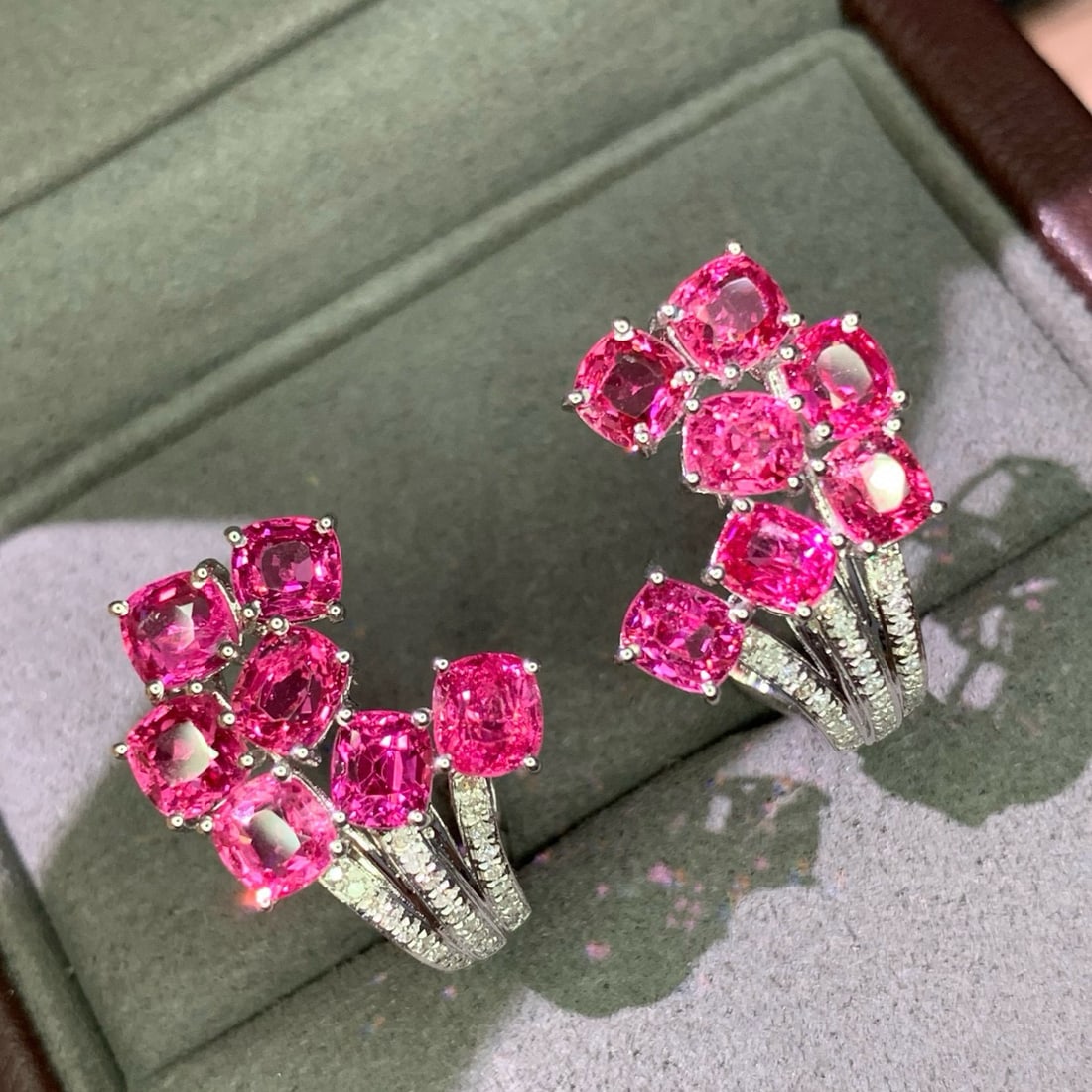 14k Gold 4.52 Ct Natural Spinel & Diamond Earrings - 3