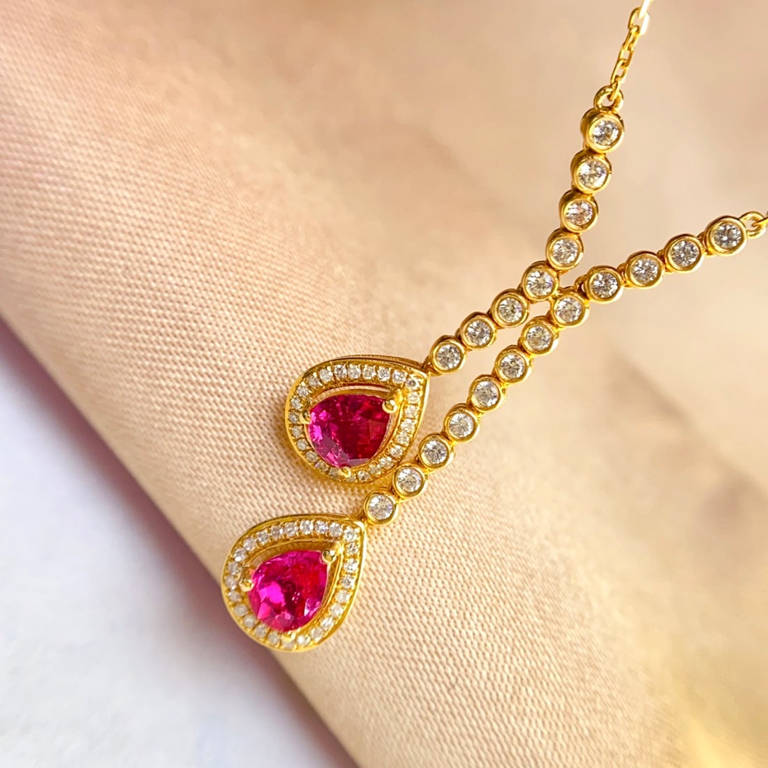 14k Gold 1.00 Ct Natural Ruby & Diamond & Sapphire Necklace - 4