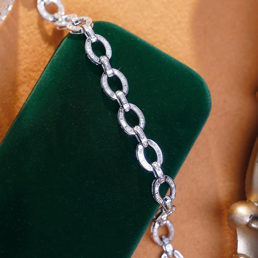 14k Gold 2.10 Ct Natural H Diamond Bracelet - 7
