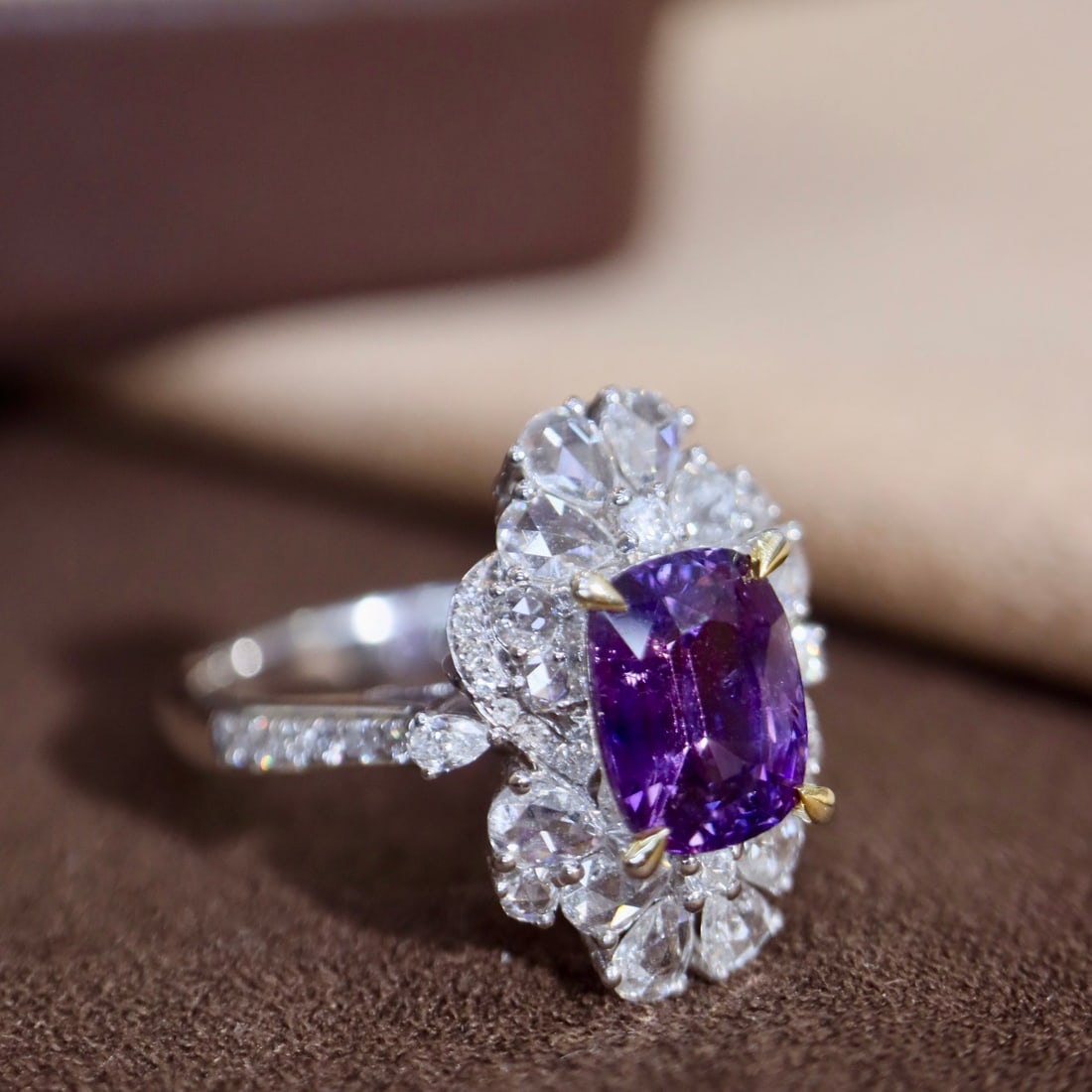 14k Gold 3.38 Ctw Natural Sapphire & Diamond Ring - 6