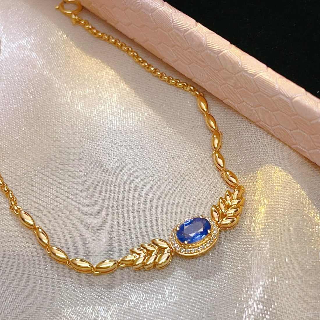 14k Gold 0.70 Ct Natural Sapphire & Diamond Bracelet - 2