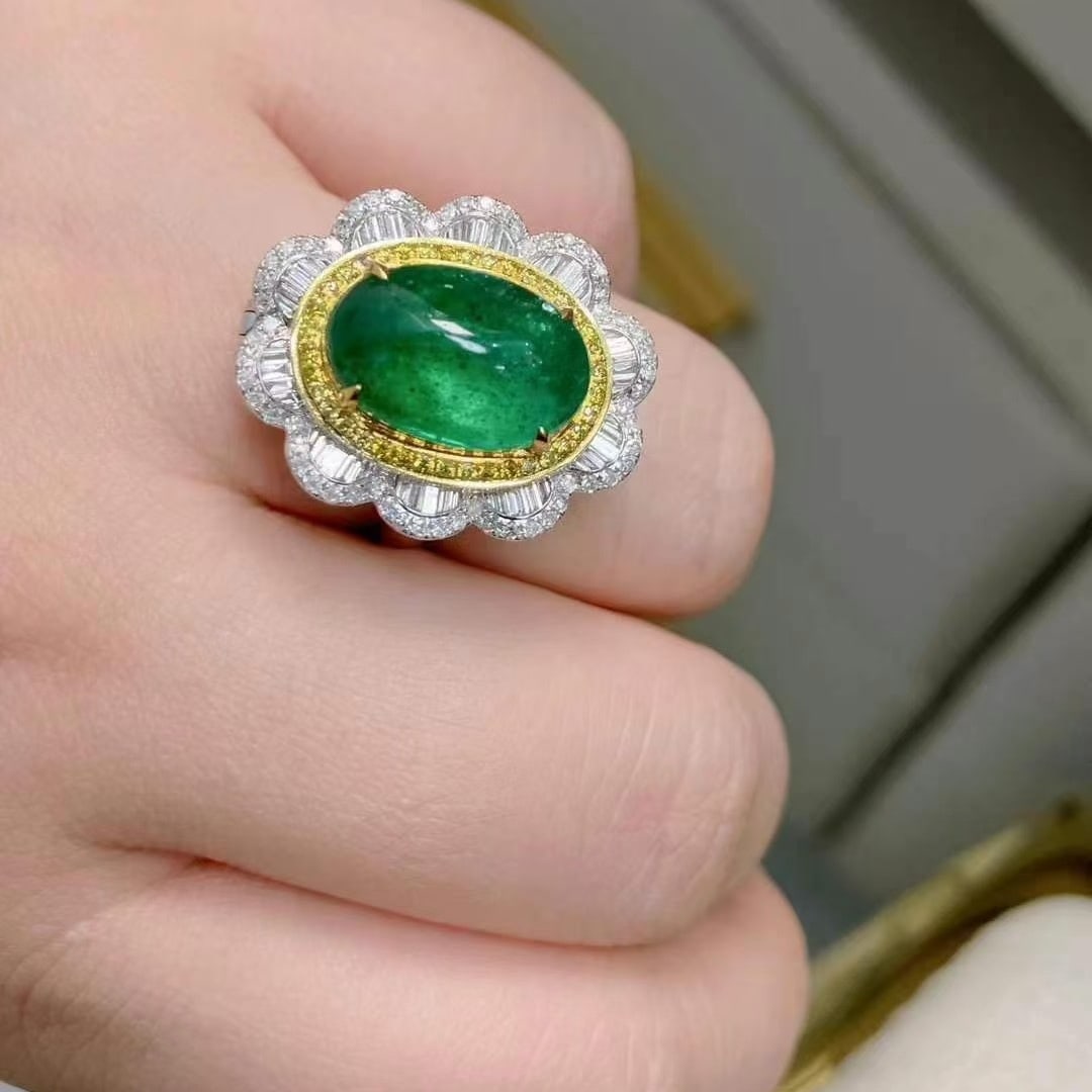 14k Gold 7.02 Ctw Vivid Green Natural Emerald & Diamond Ring/pendant( Without Chain ) - 4