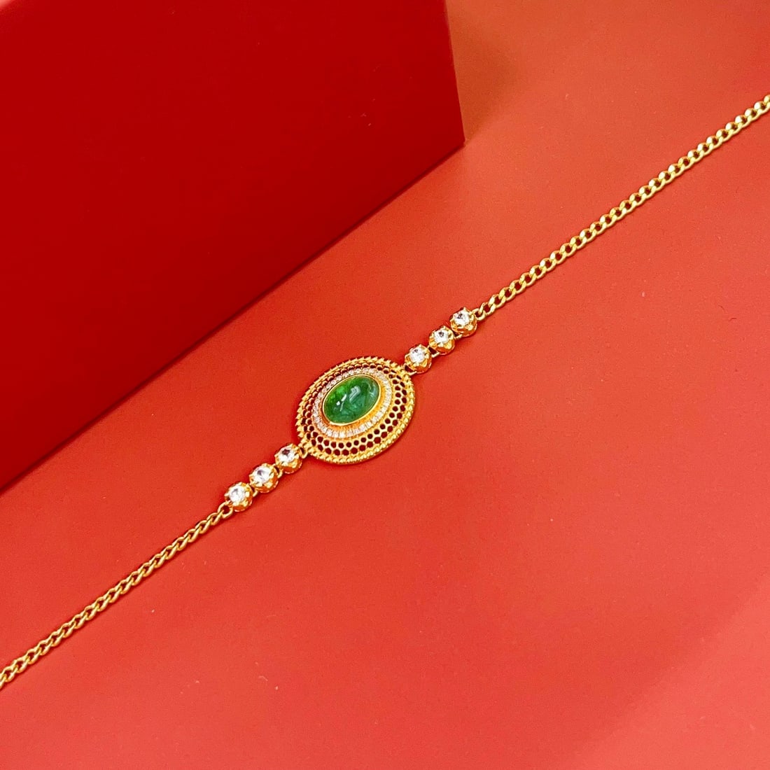 14k Gold 1.15 Ct Vivid Green Natural Emerald & Diamond & Sapphire Bracelet - 4
