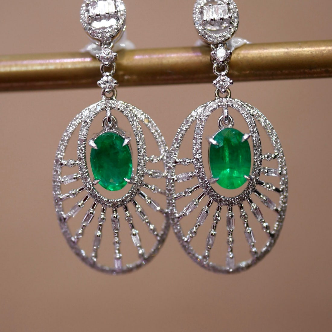 14k Gold 1.51 Ctw Natural Emerald & Diamond Earrings - 4