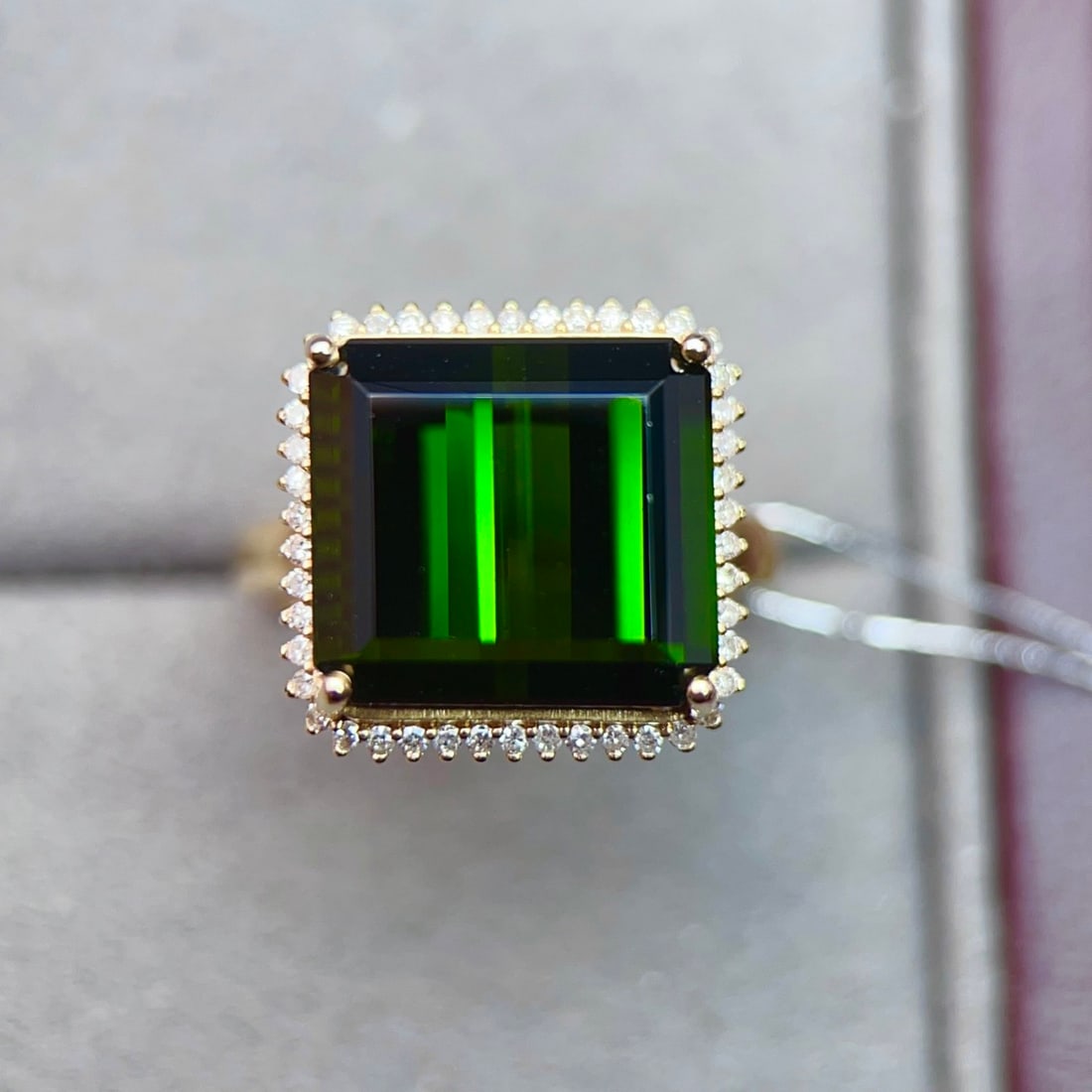 14k Gold 13.08 Ctw Natural Tourmaline & Diamond Ring - 6