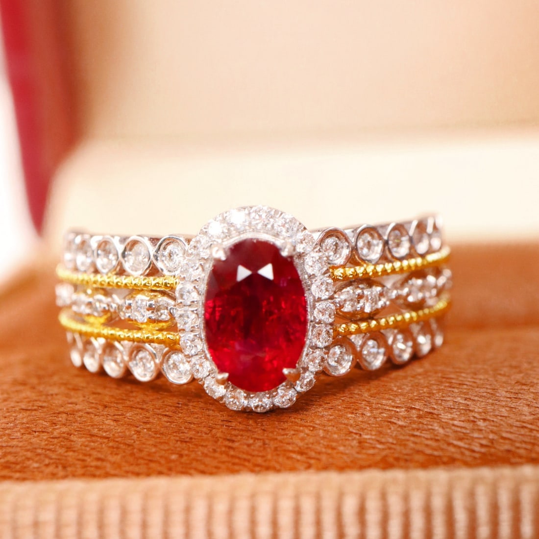 14k Gold 1.04 Ctw Natural Ruby & Diamond Ring - 4