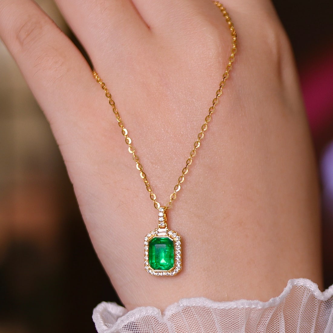 14k Gold 1.91 Ctw Vivid Green Natural Emerald & Diamond Pendant( Without Chain ) - 2