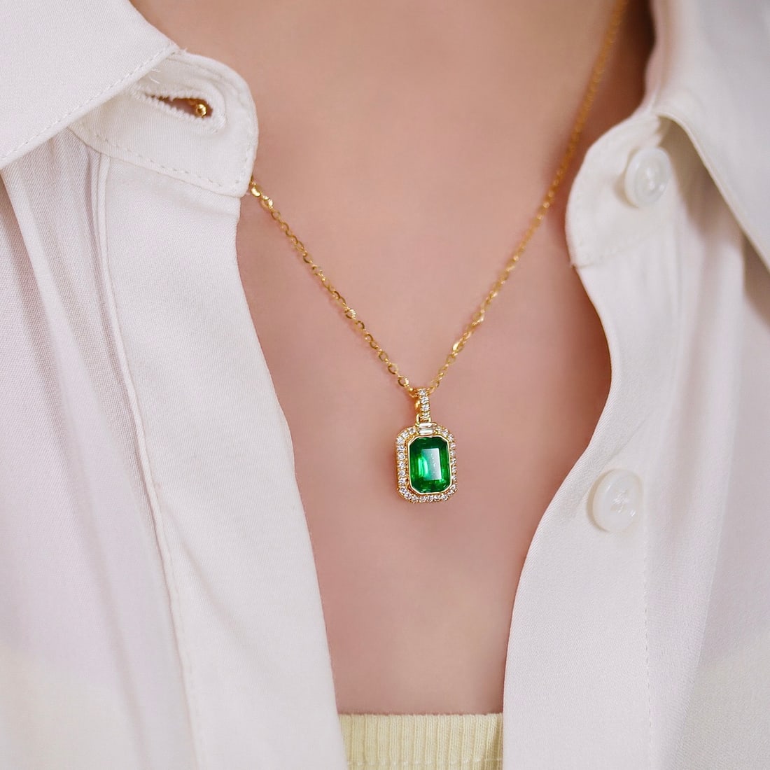 14k Gold 1.91 Ctw Vivid Green Natural Emerald & Diamond Pendant( Without Chain ) - 3