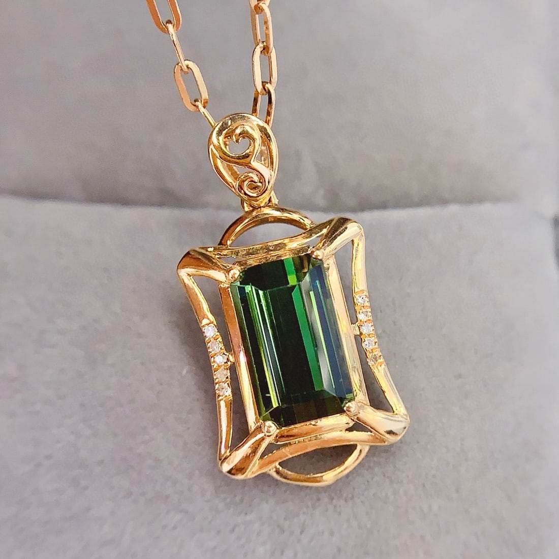 14k Gold 2.3 Ct Natural Tourmaline & Diamond Pendant( Without Chain ) - 6
