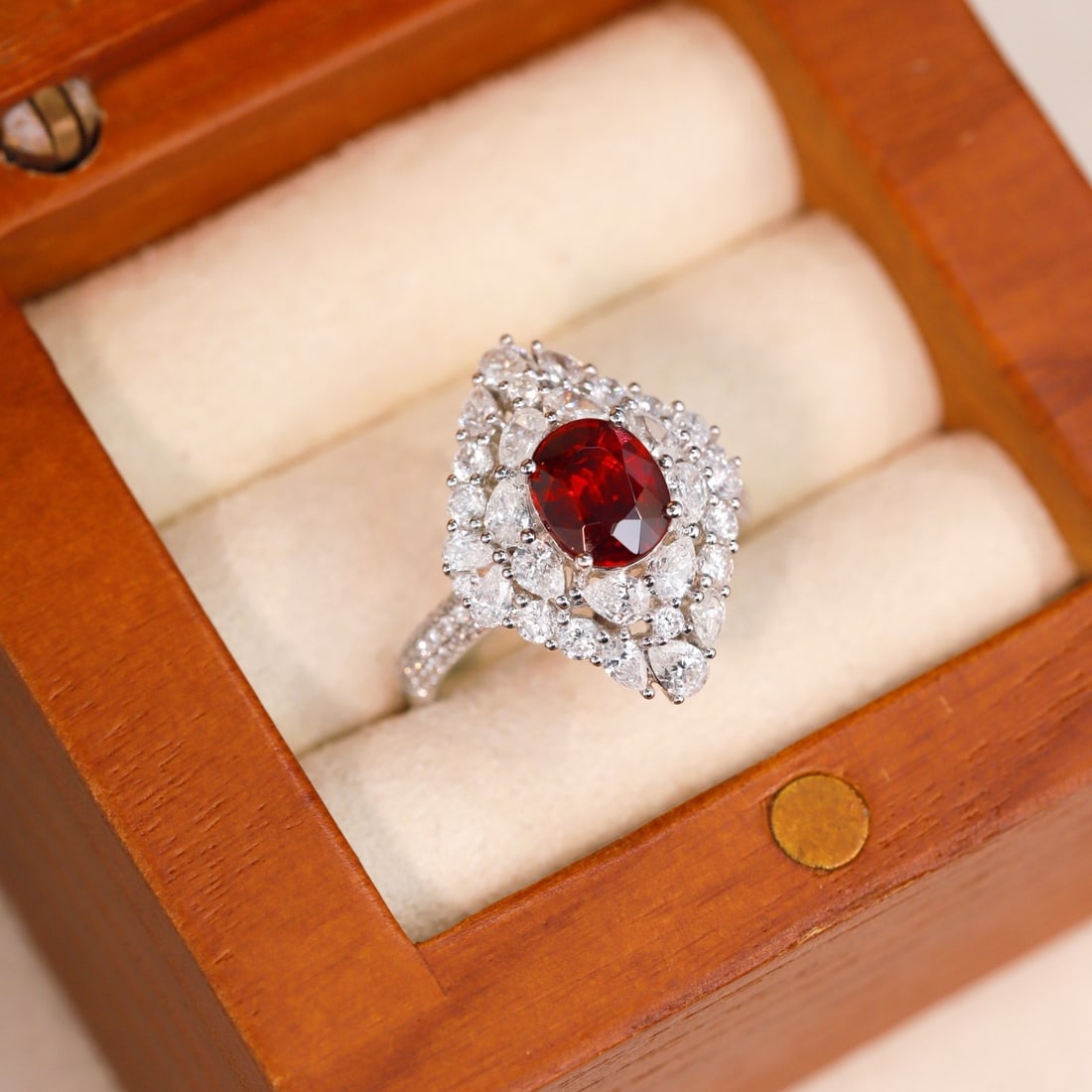 14k Gold 3.29 Ctw Natural Ruby & Diamond Ring - 4