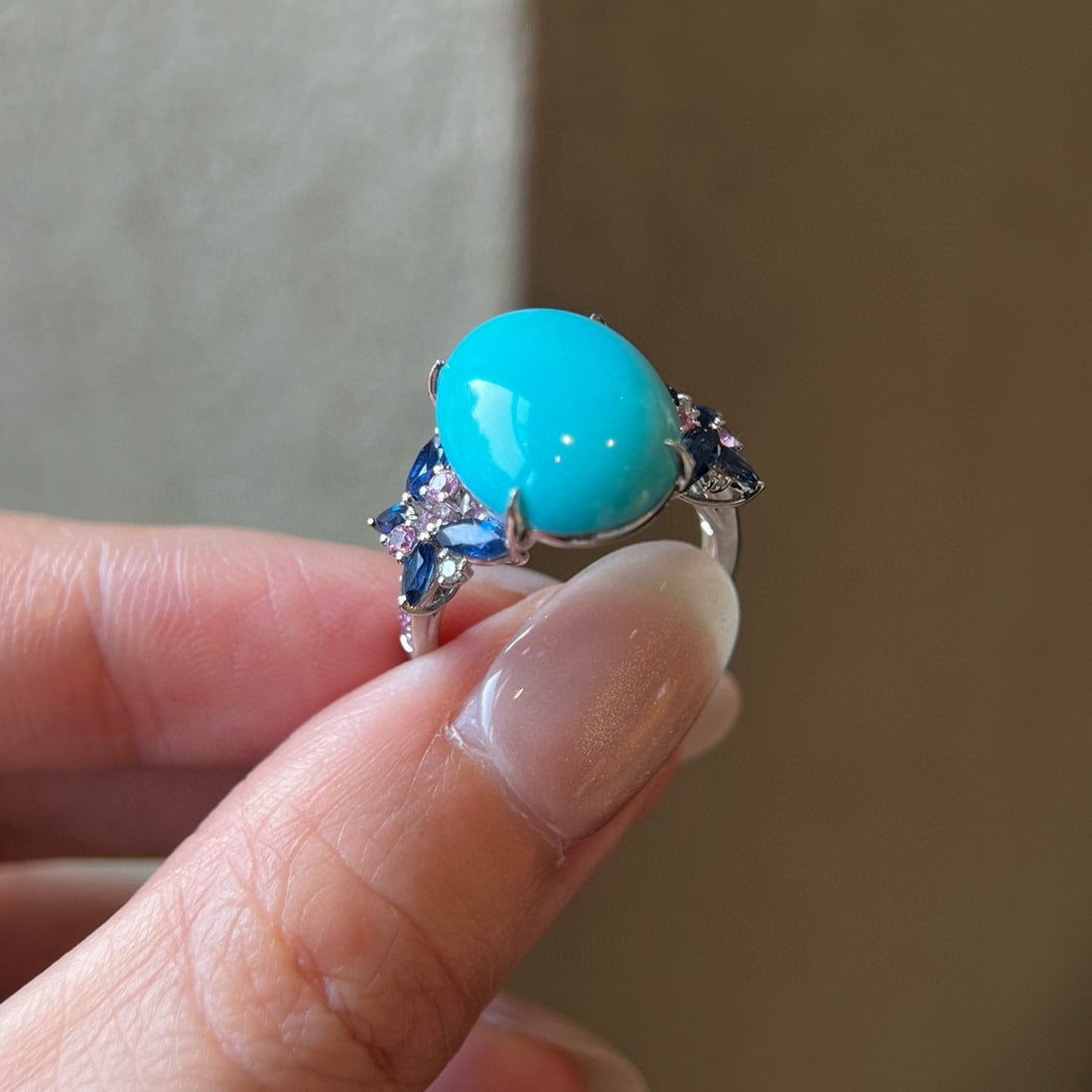 14k Gold 6.53 Ctw Natural Blue Turquoise & Diamond Ring - 3