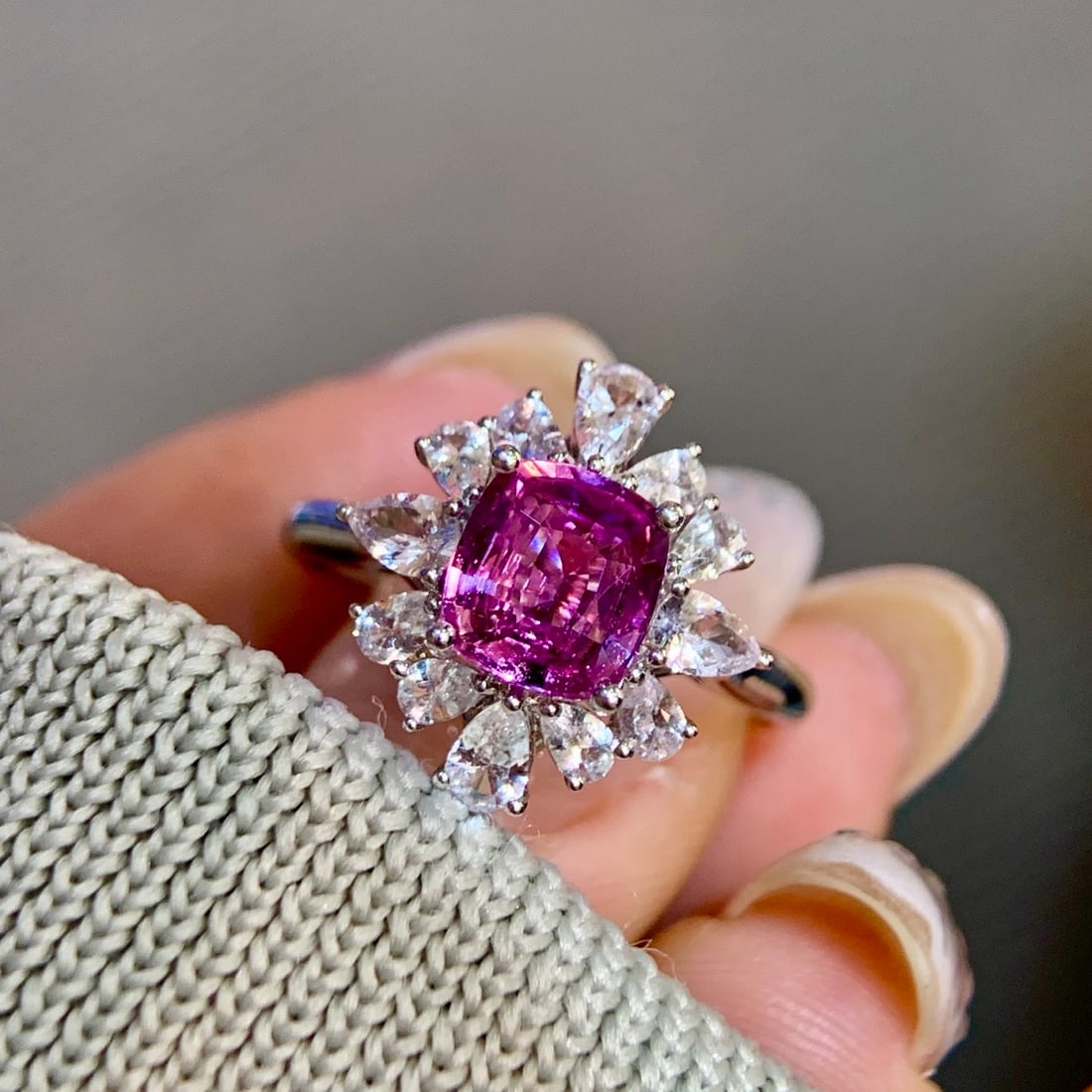14k Gold 2.70 Ctw Natural Sapphire & Sapphire Ring - 4