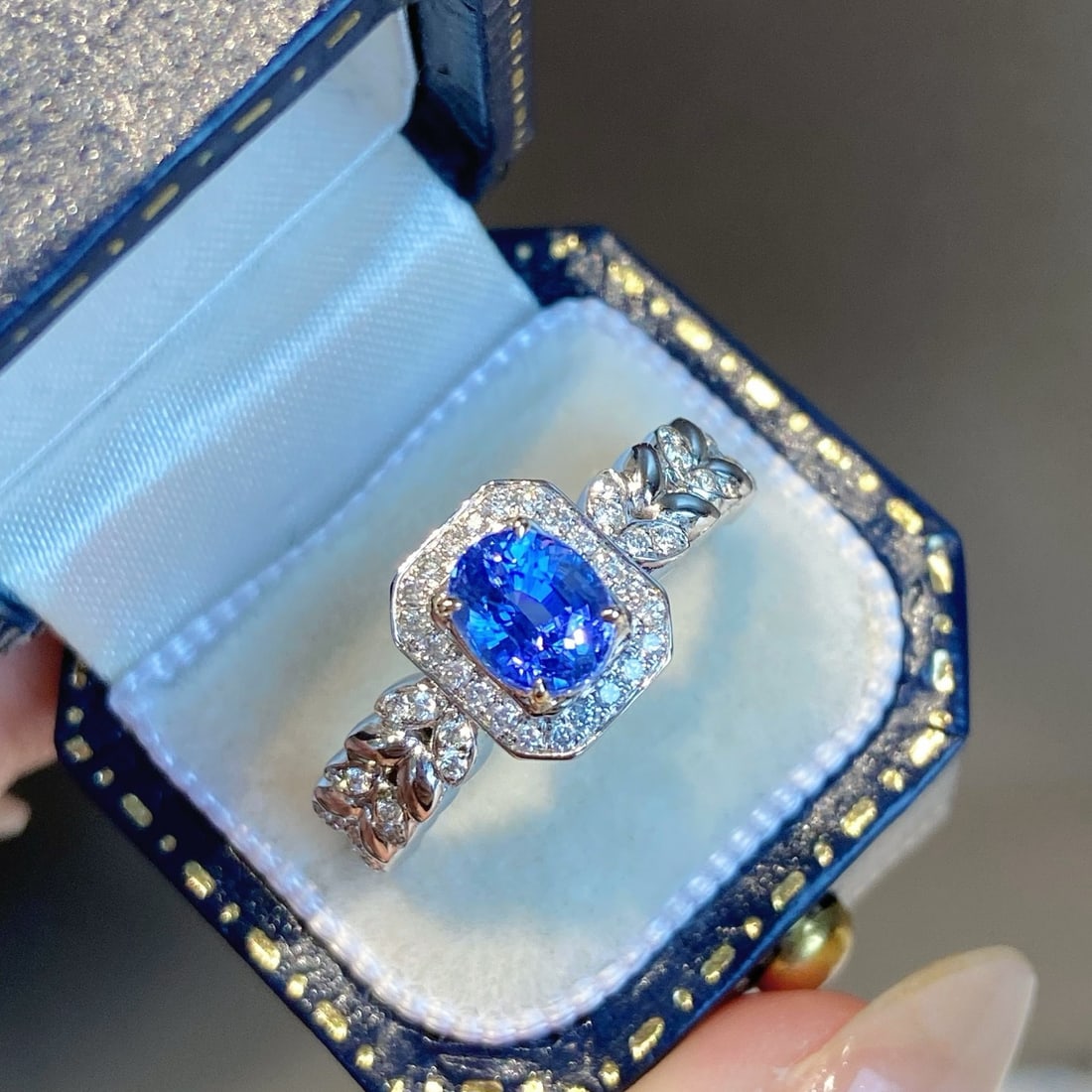 14k Gold 1.31 Ctw Natural Sapphire & Diamond Ring - 2