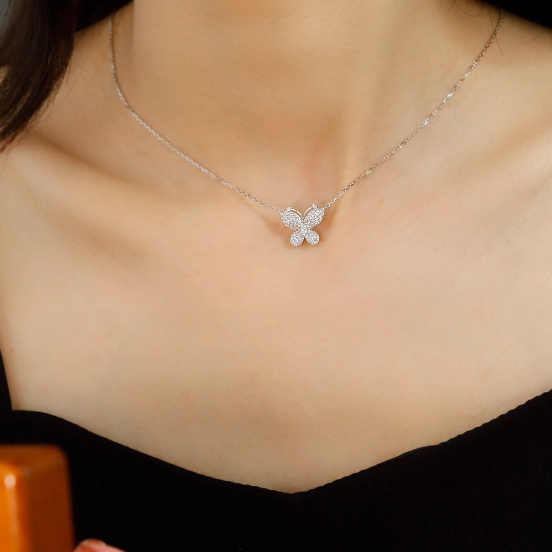 14k Gold 0.35 Ct Natural H Diamond & Butterfly Necklace - 2