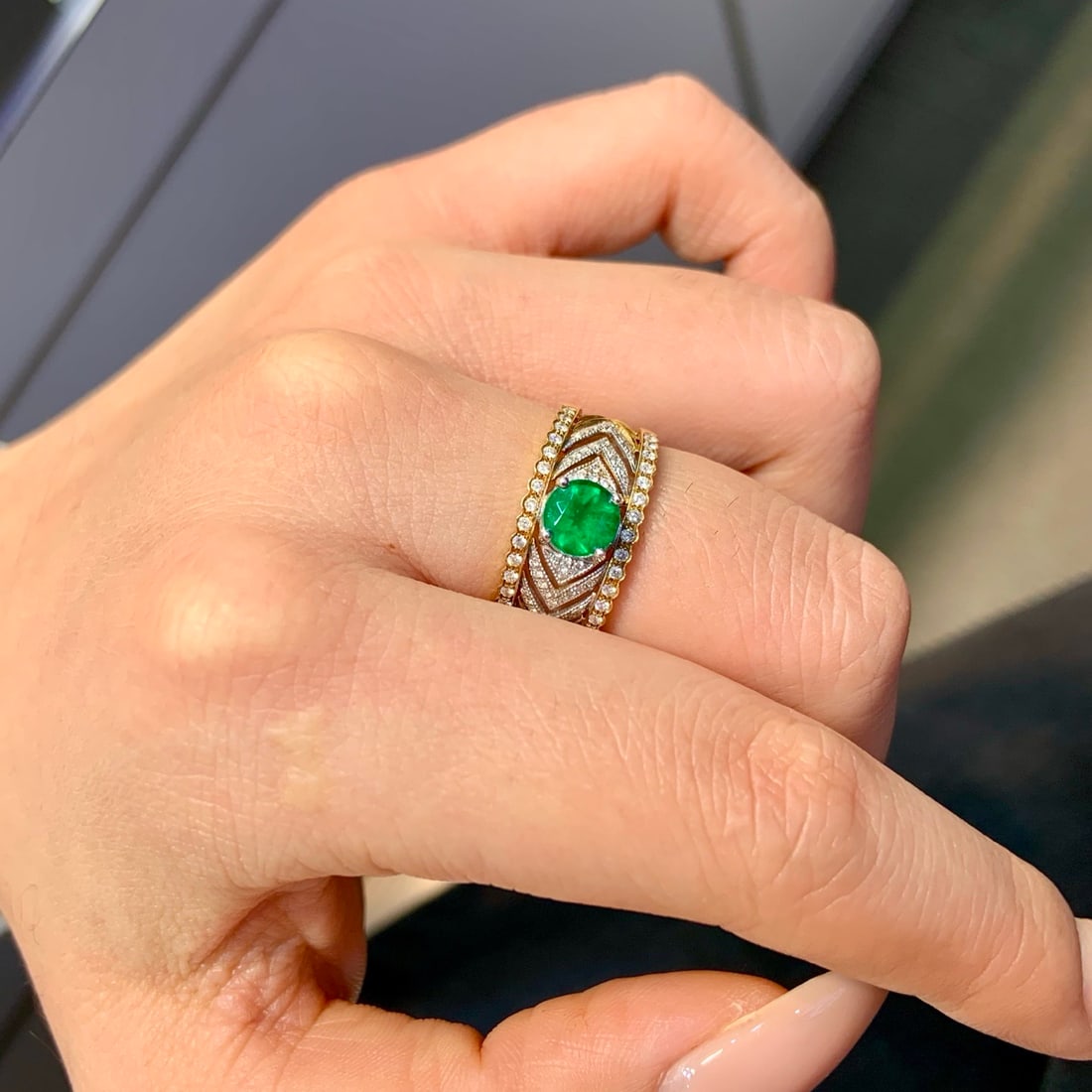 14k Gold 1.13 Ctw Vivid Green Natural Emerald & Diamond Ring - 5