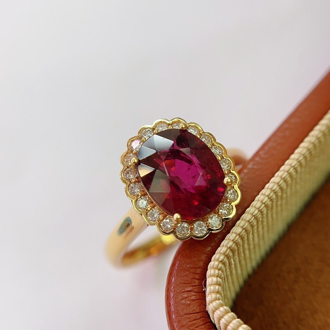 14k Gold 2.25 Ct Natural Tourmaline & Diamond Ring - 3