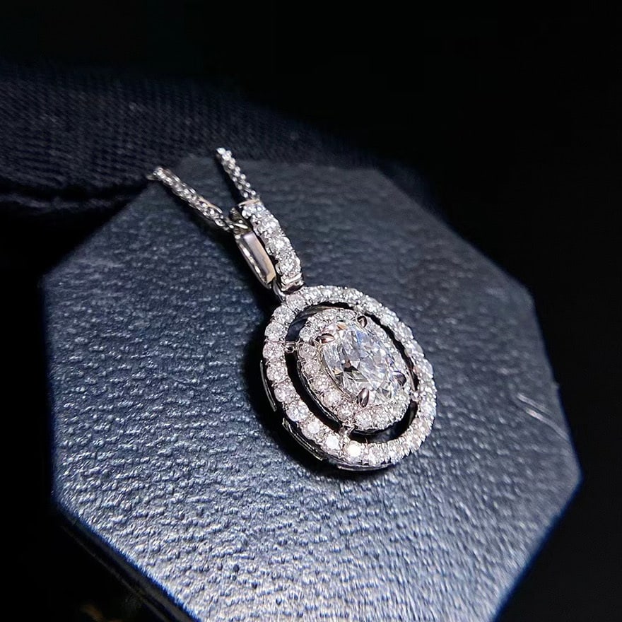 Gia Certified 14k Gold 0.3 Ct Natural H Si2 Oval Diamond Pendant( Without Chain ): Ref:231092152 // gold content:14k gold // main gemstone:diamond // certified:gia // shape:oval // carat weight:0. 3ct // clarity grade:si2 // color:h // treatment:natural // // adjacent gemstone 2 :