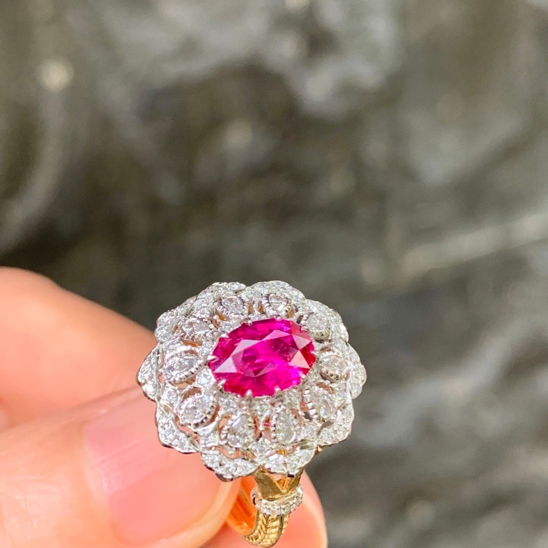 14k Gold 1.62 Ctw Natural Ruby & Diamond Ring - 3