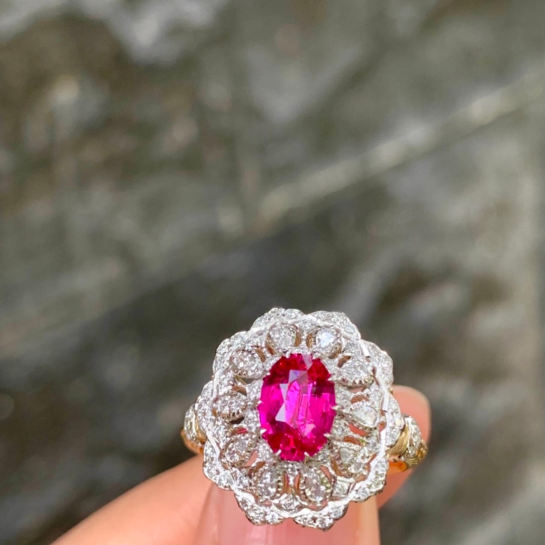 14k Gold 1.62 Ctw Natural Ruby & Diamond Ring - 4
