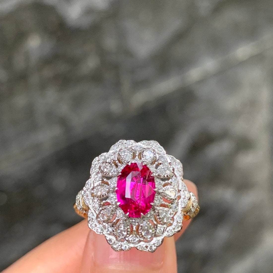 14k Gold 1.62 Ctw Natural Ruby & Diamond Ring - 5