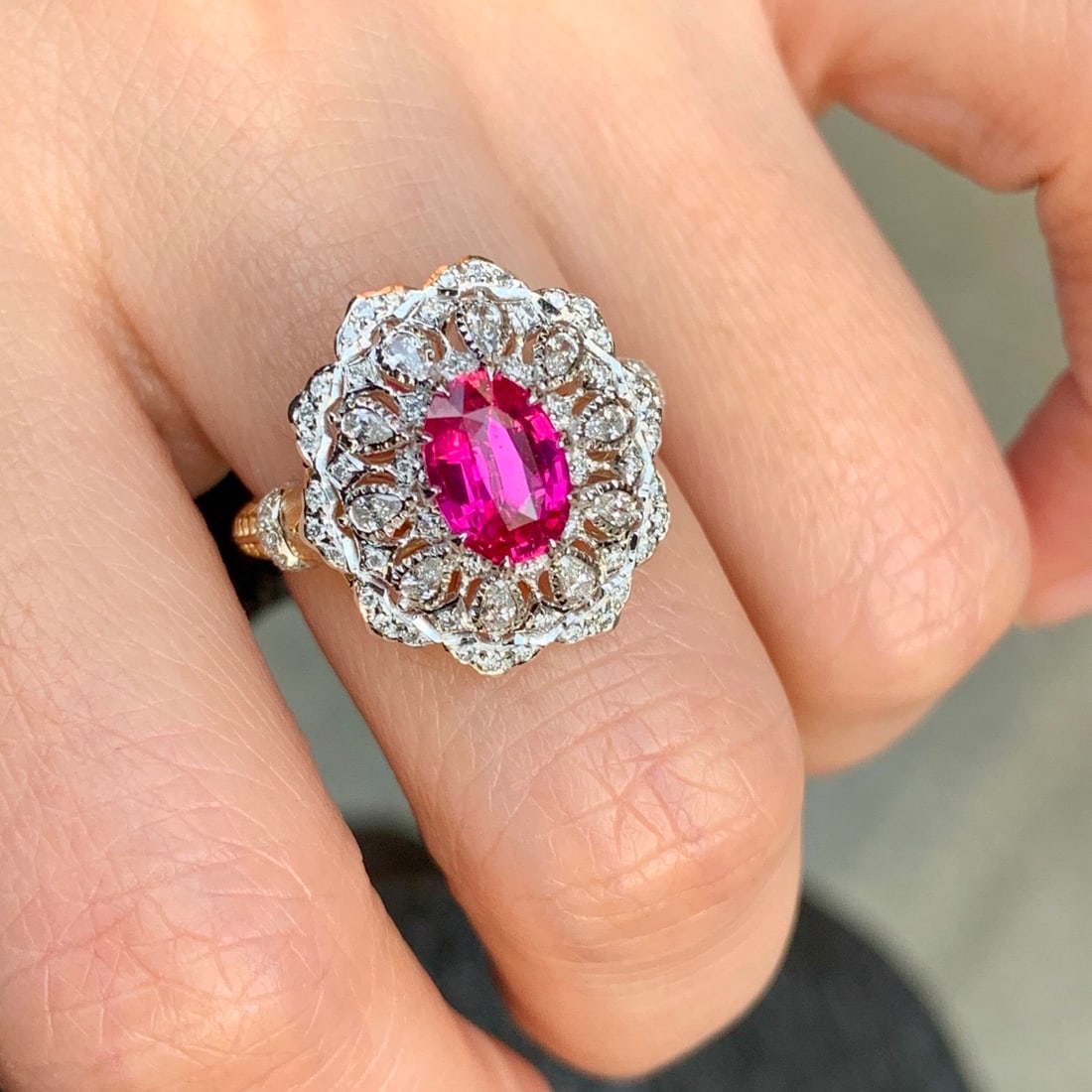 14k Gold 1.62 Ctw Natural Ruby & Diamond Ring - 8