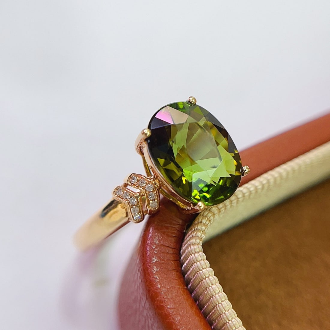 14k Gold 3.25 Ct Natural Tourmaline & Diamond Ring - 4