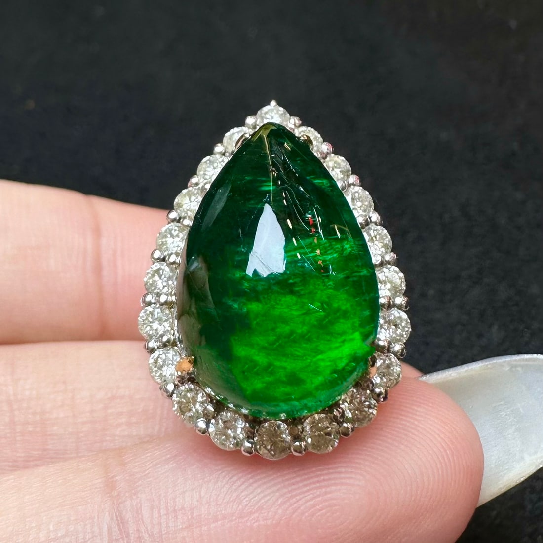 14k Gold 12.85 Ct Vivid Green Natural Emerald & Diamond Ring/pendant( Without Chain ) - 2