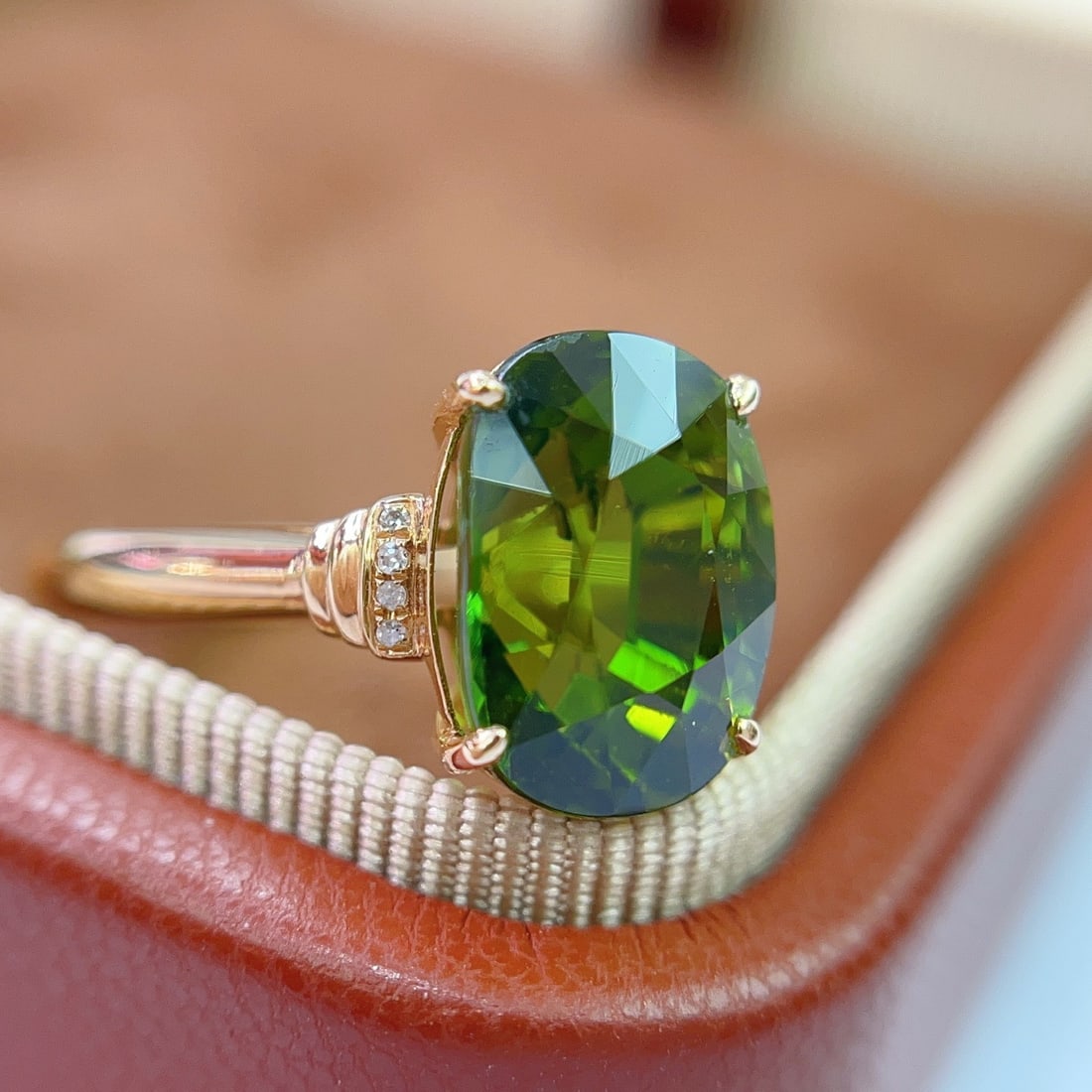 14k Gold 4.35 Ct Natural Tourmaline & Diamond Ring - 3