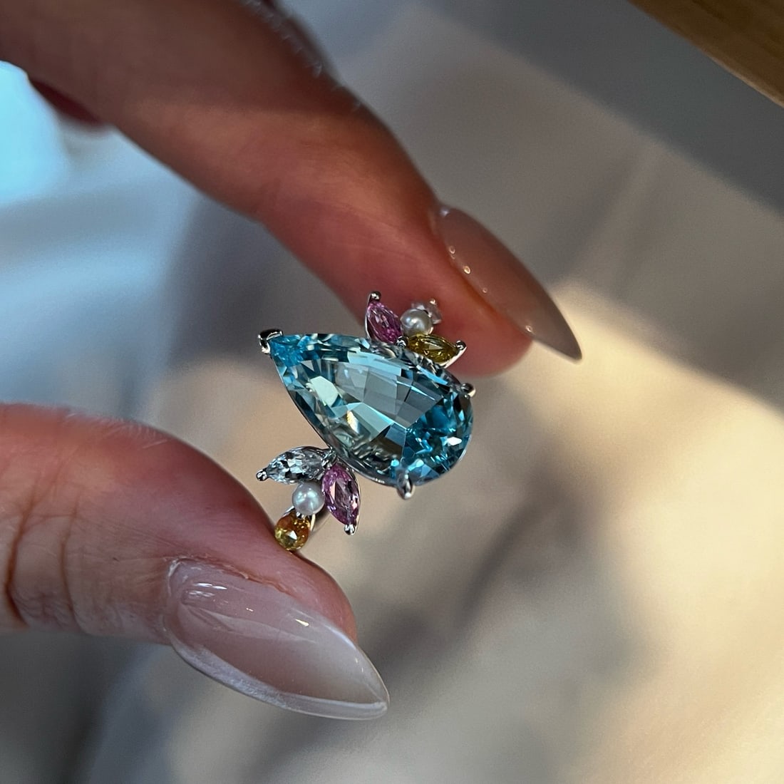 14k Gold 5.86 Ctw Natural Aquamarine & Sapphire Ring - 2