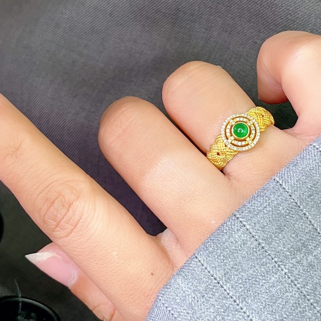 14k Gold 0.40 Ct Vivid Green Natural Emerald & Diamond Ring - 5