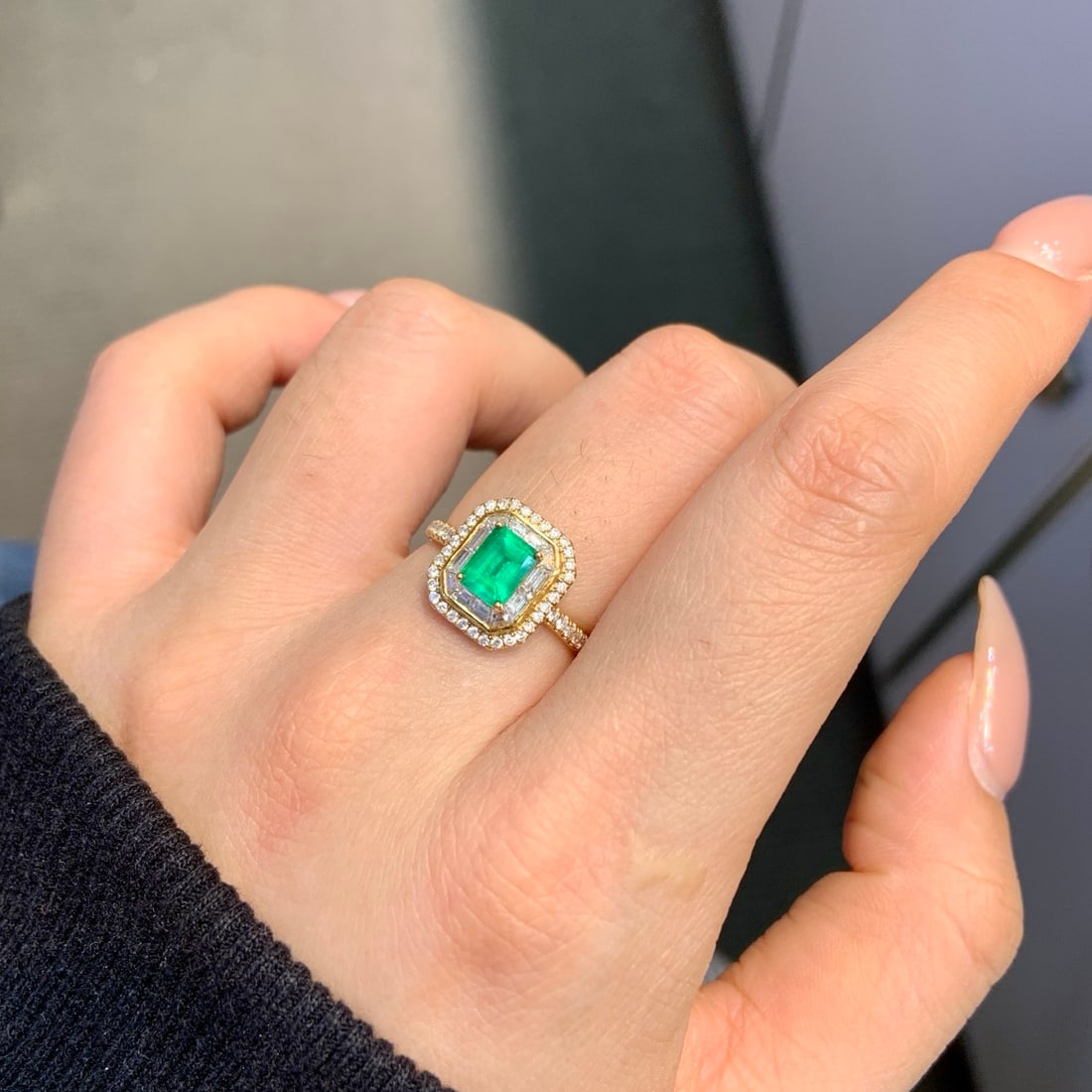 14k Gold 1.47 Ctw Natural Emerald & Diamond Ring - 3