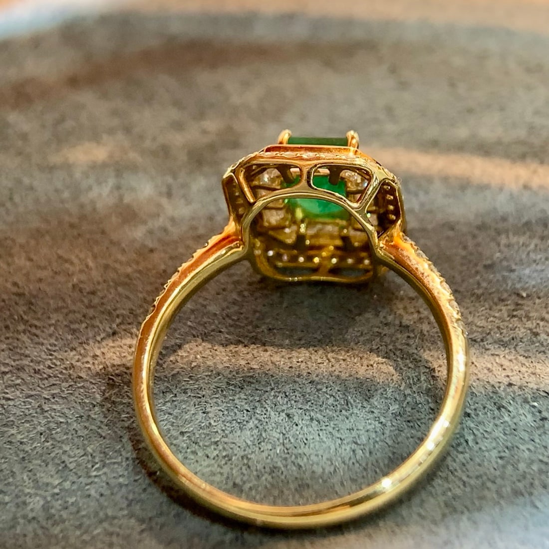 14k Gold 1.47 Ctw Natural Emerald & Diamond Ring - 4