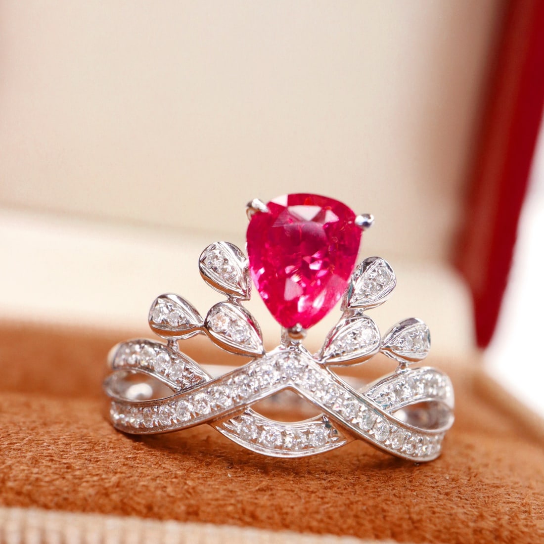 14k Gold 1.57 Ctw Natural Spinel & Diamond Ring - 2