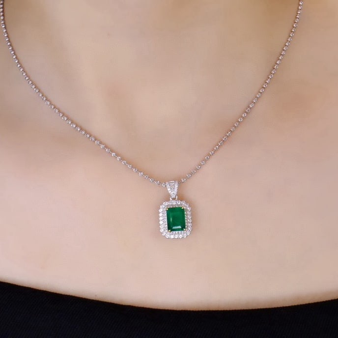 14k Gold 1.66 Ctw Vivid Green Natural Emerald & Diamond Pendant( Without Chain ) - 5
