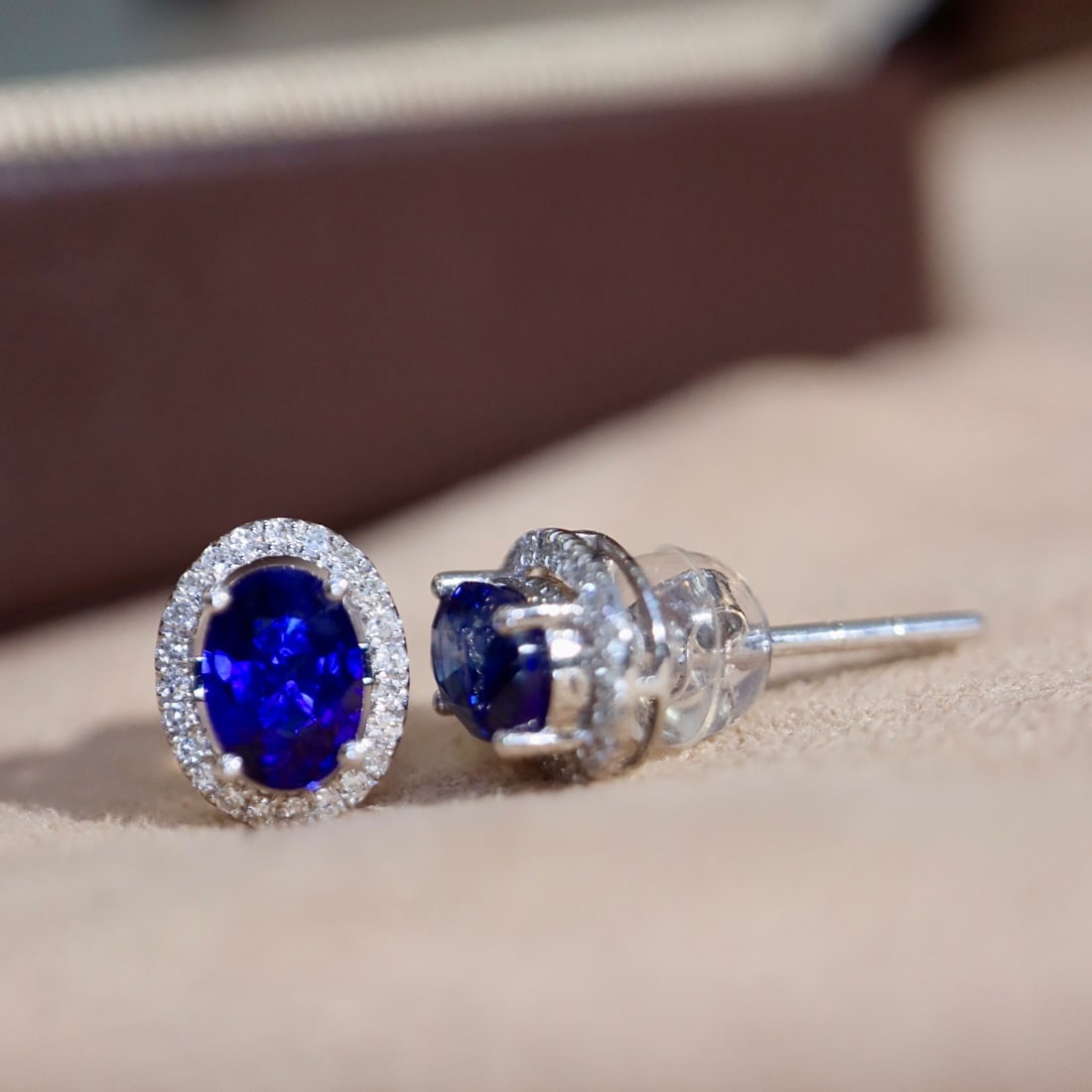14k Gold 1.35 Ctw Natural Sapphire & Diamond Earrings - 4