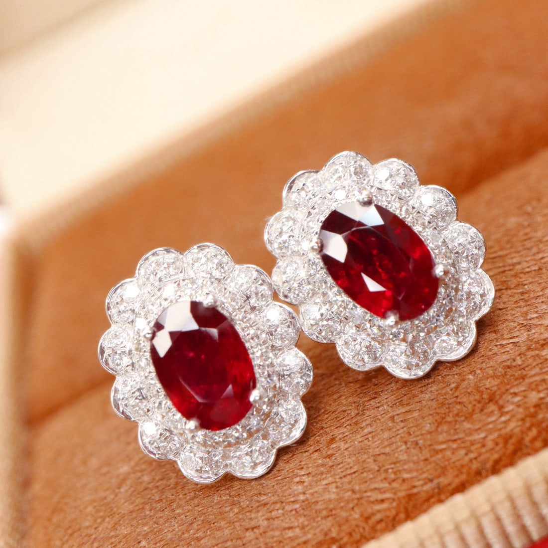 14k Gold 1.54 Ctw Natural Ruby & Diamond Earrings - 4