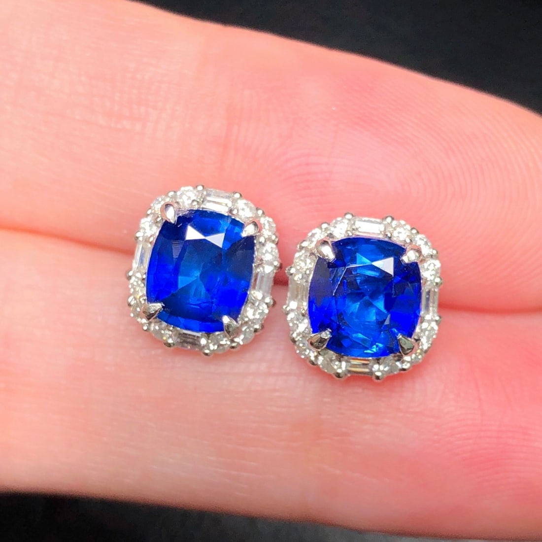 14k Gold 2.33 Ctw Natural Sapphire & Diamond Earrings - 4