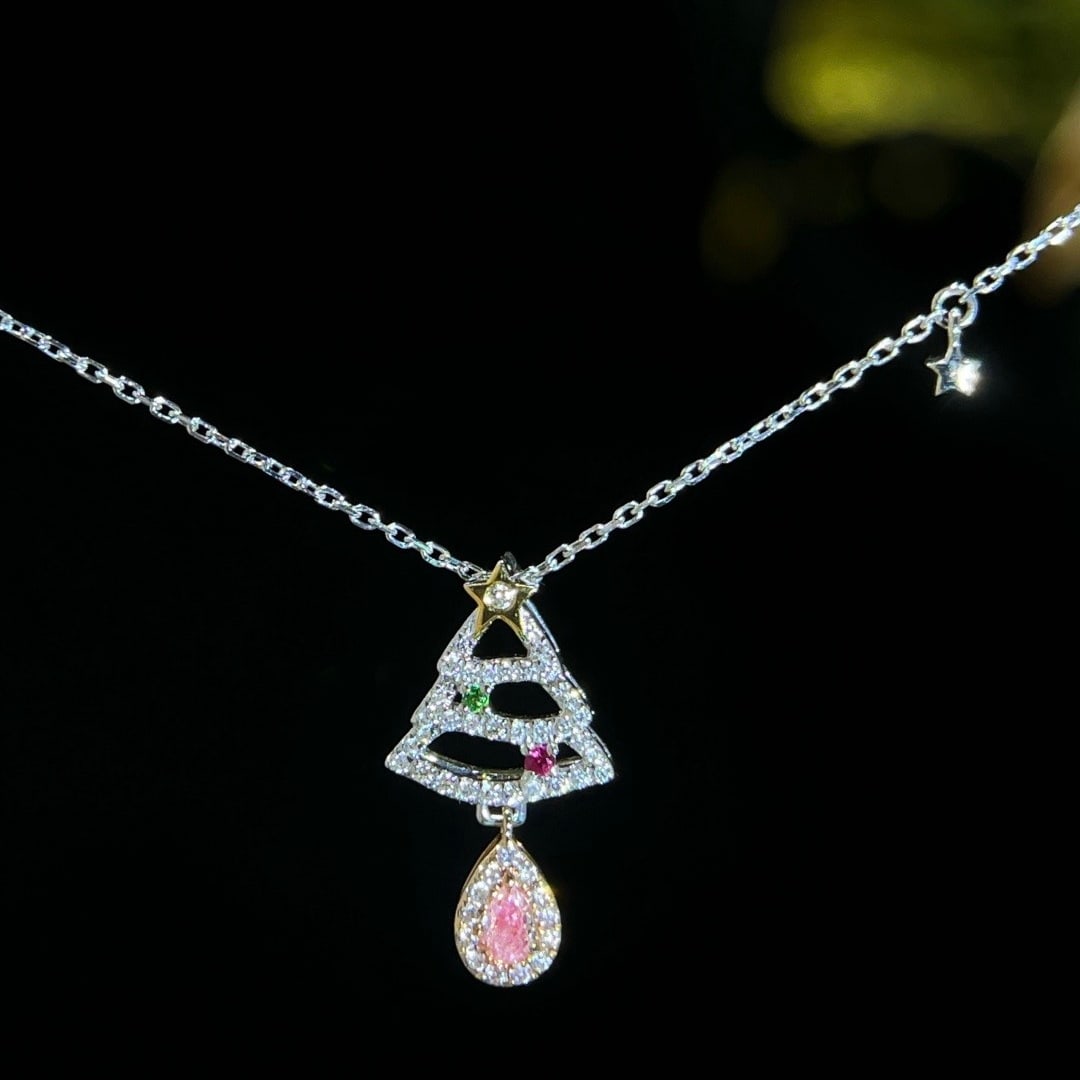 14k Gold 0.22 Ctw Natural Pink Diamond & Diamond Necklace: Ref:231092222 // gold content:14k gold // main gemstone:pink diamond // shape:pear // carat weight:0. 08ct // color:pink // treatment:natural // // adjacent gemstone 2 : diamond // shape:round //
