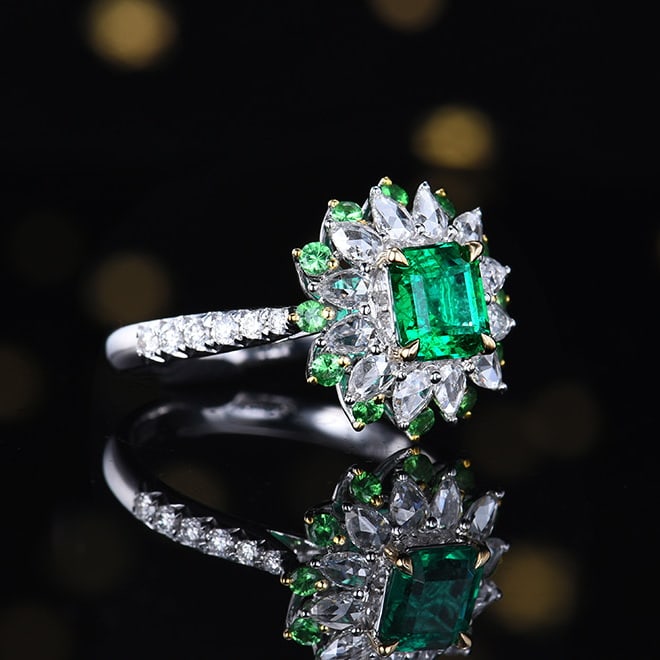 14k Gold 1.42 Ctw Vivid Green Natural Emerald & Diamond Ring - 3
