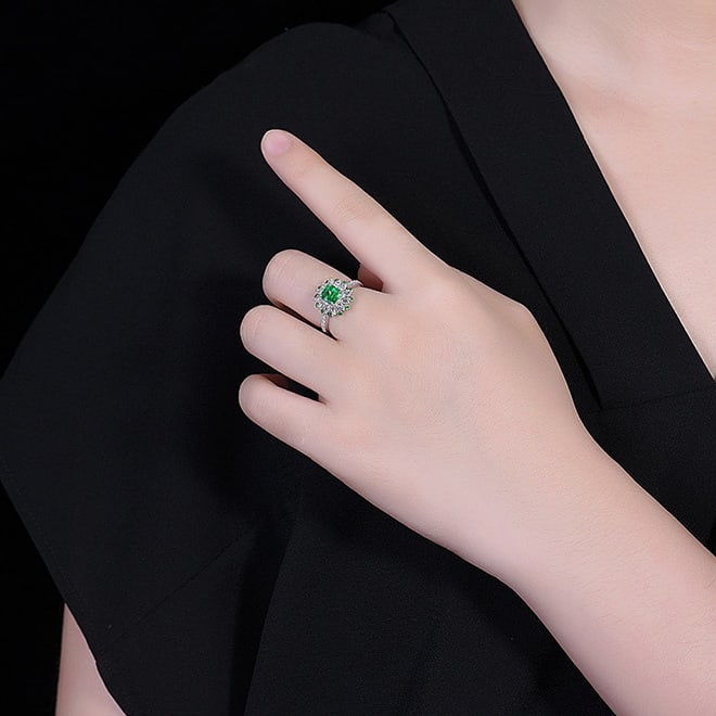 14k Gold 1.42 Ctw Vivid Green Natural Emerald & Diamond Ring - 6