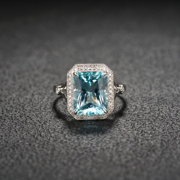 14k Gold 3.92 Ct Natural Aquamarine & Diamond Ring: Ref:231092246 // gold content:14k gold // ring size:7. 25us // // main gemstone:aquamarine // shape:octagonal // carat weight:3. 92ct // color:santa maria color // treatment:natural // // adjacent
