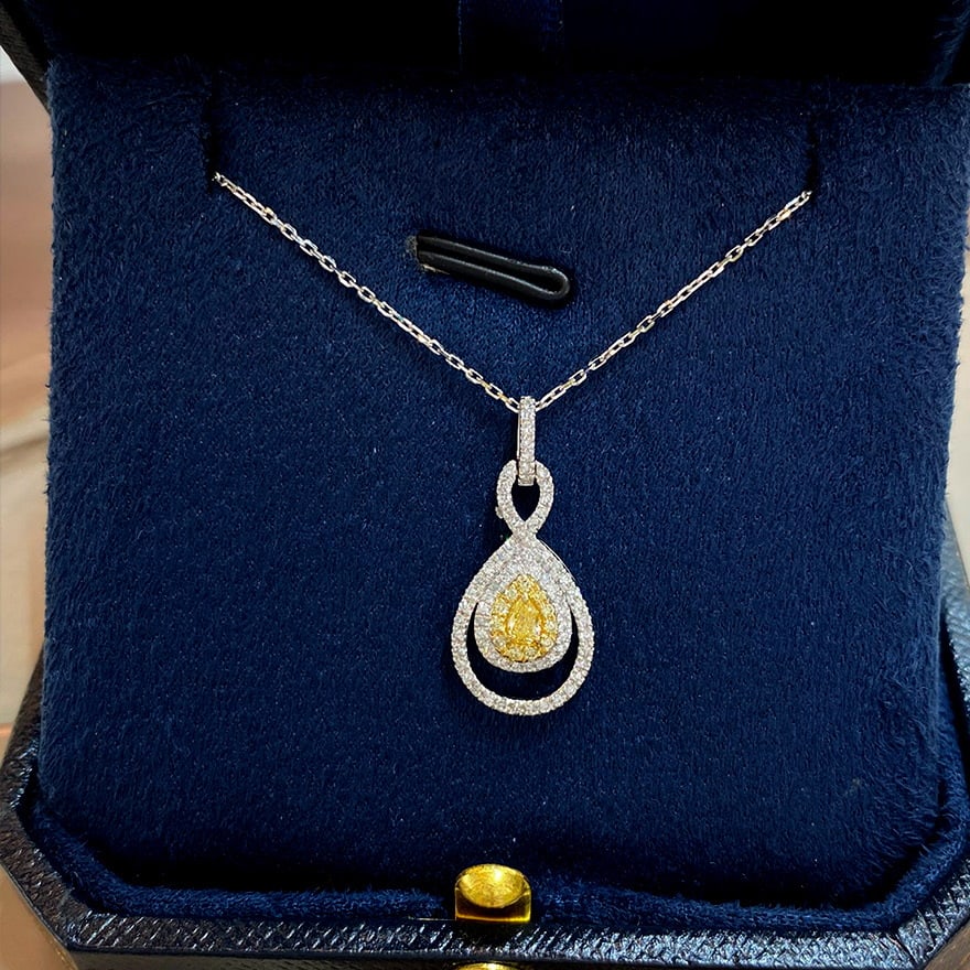 14k Gold 0.35 Ctw Natural Yellow Diamond & Diamond Necklace - 3