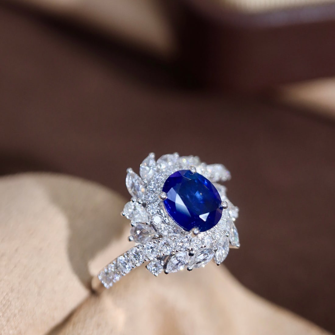 14k Gold 2.31 Ctw Natural Sapphire & Diamond Ring - 3