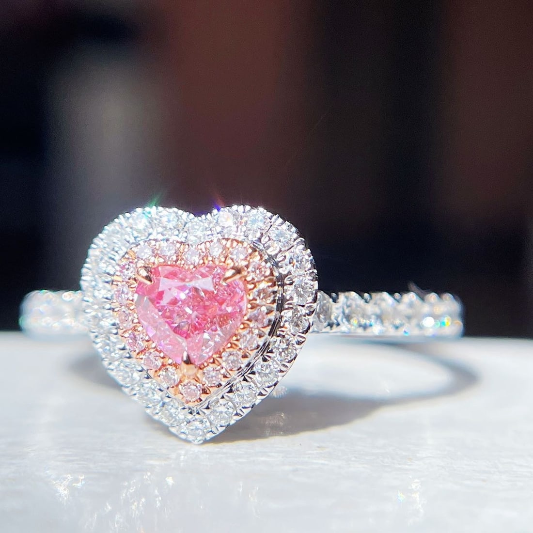 Gia Certified 14k Gold 0.65 Ctw Natural Pink Diamond & Diamond Ring - 3