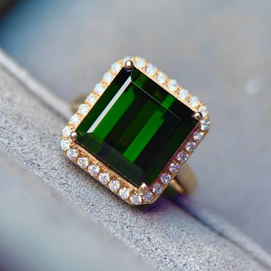 14k Gold 7.21 Ctw Natural Tourmaline & Diamond Ring - 5