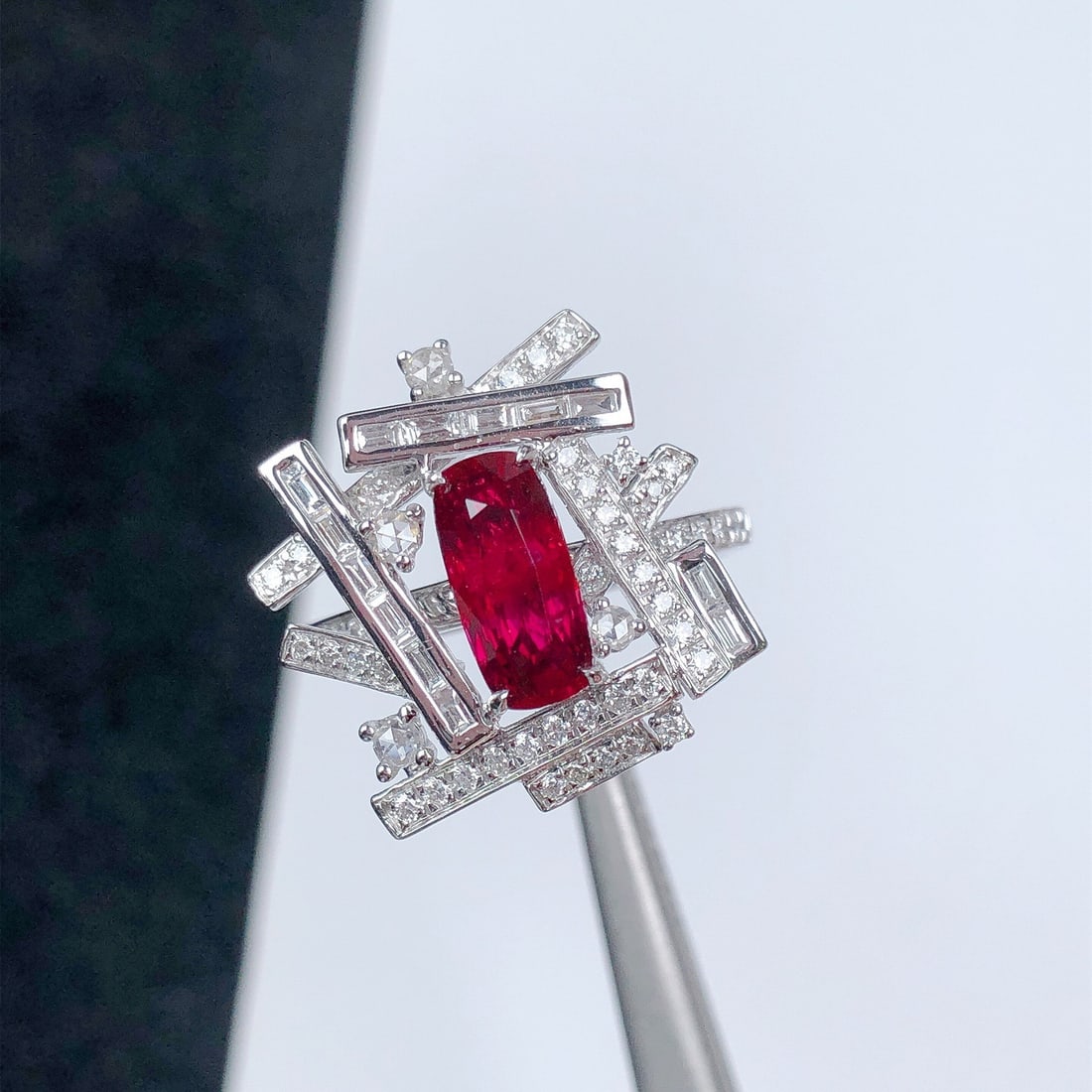 14k Gold 2.12 Ctw Natural Ruby & Diamond Ring - 2
