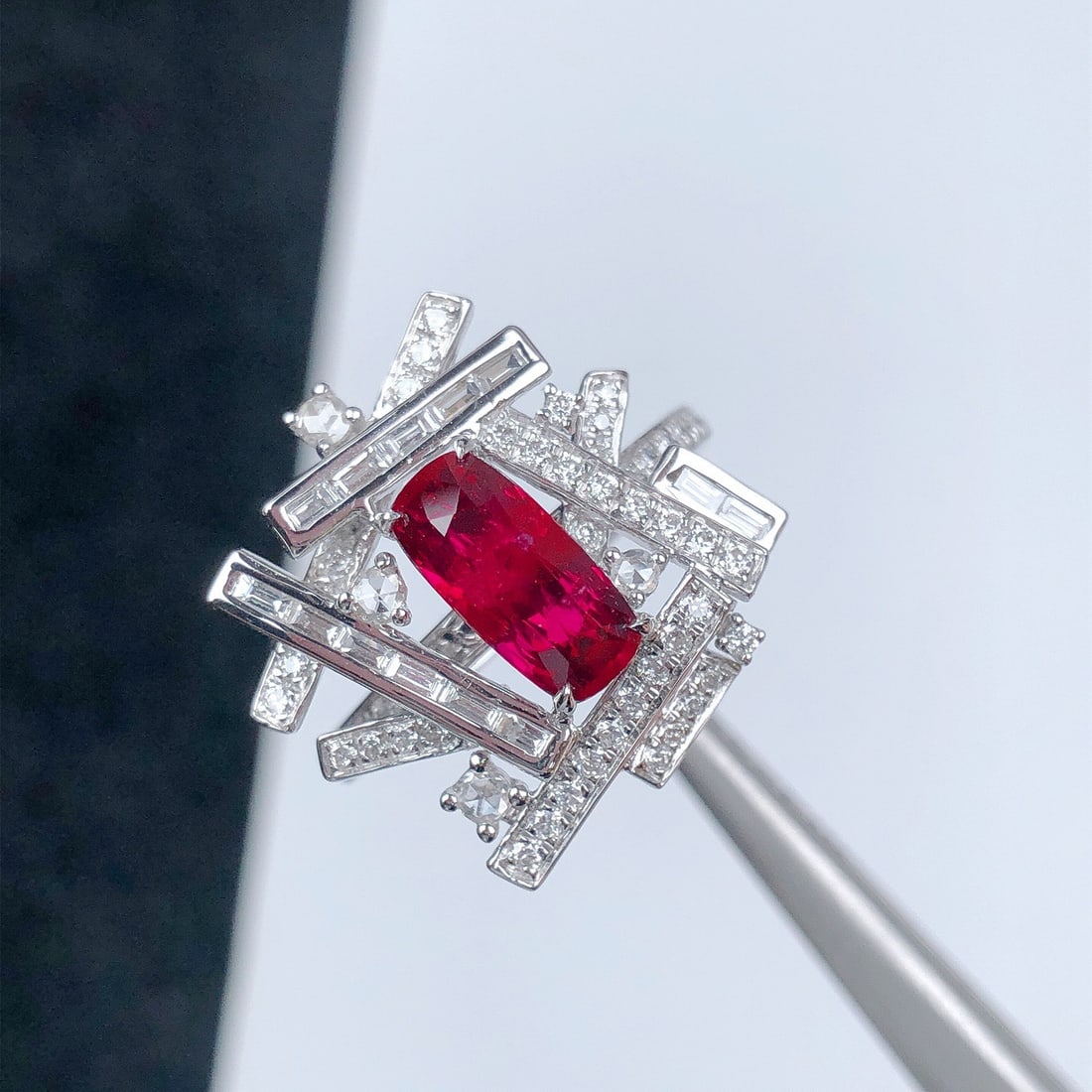 14k Gold 2.12 Ctw Natural Ruby & Diamond Ring - 4