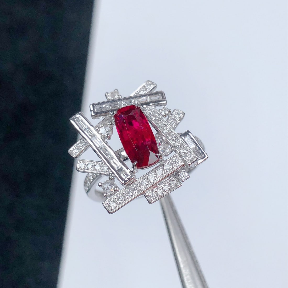 14k Gold 2.12 Ctw Natural Ruby & Diamond Ring - 7