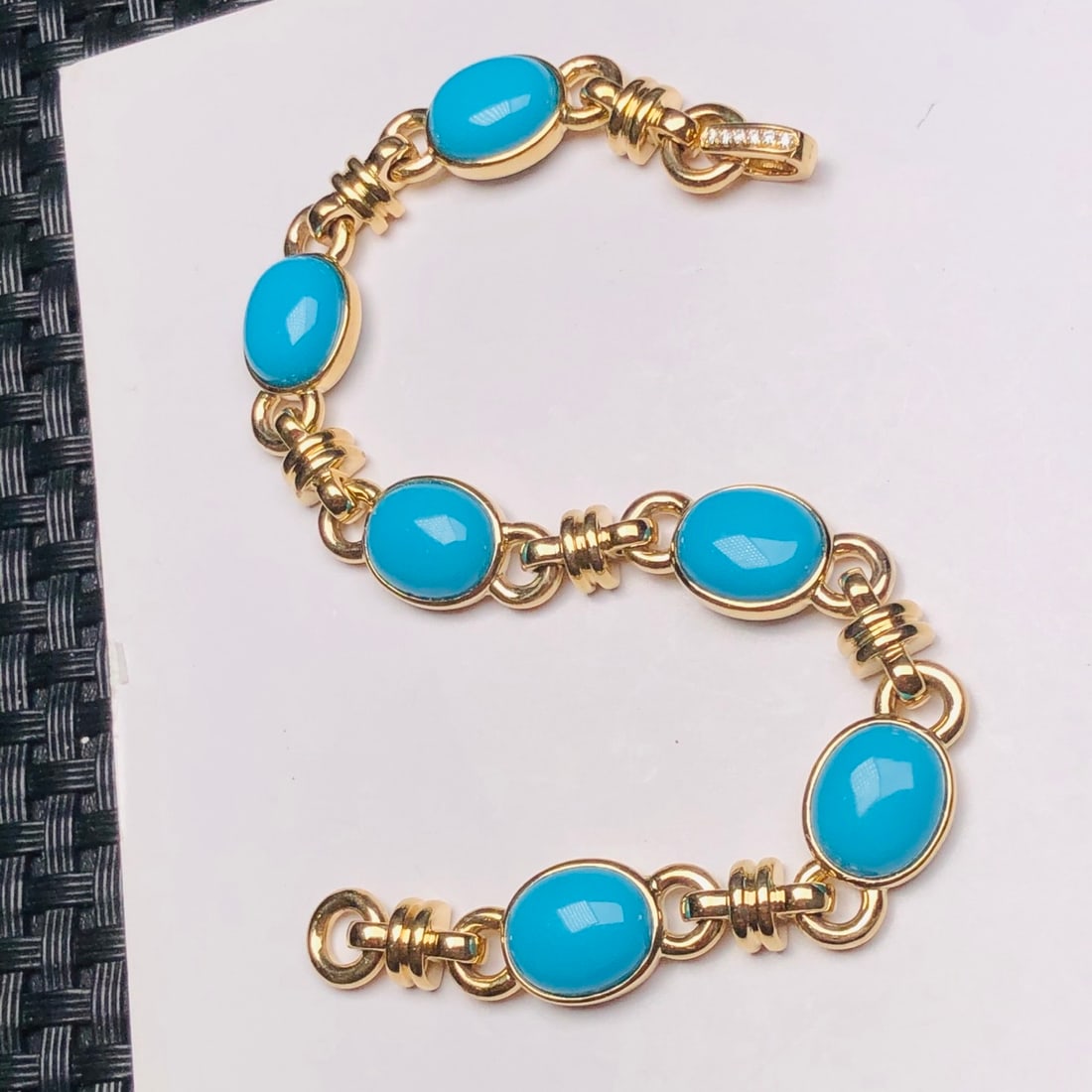 14k Gold 15.75 Ct Natural Blue Turquoise & Diamond Bracelet - 8
