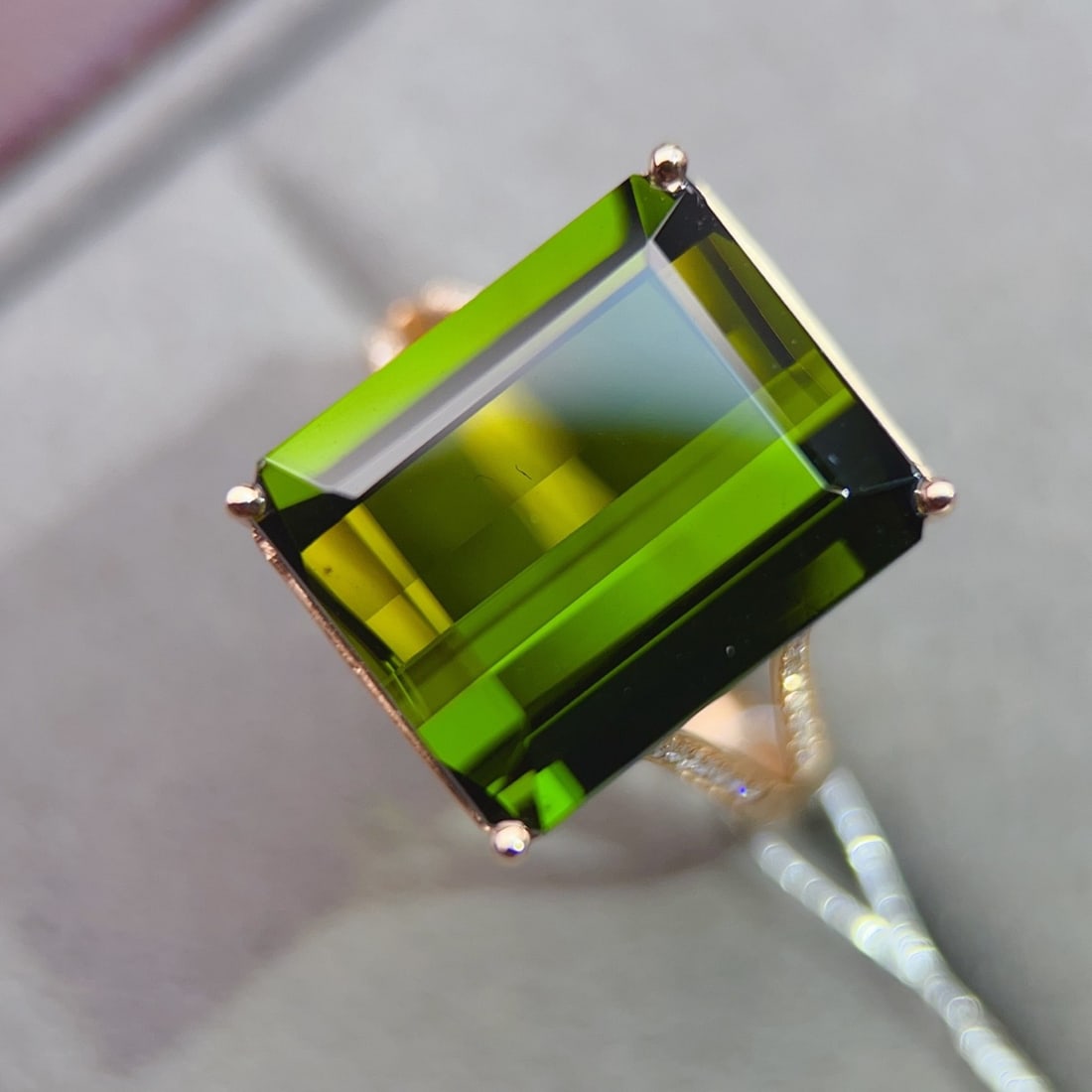 14k Gold 10.84 Ctw Natural Tourmaline & Diamond Ring - 4